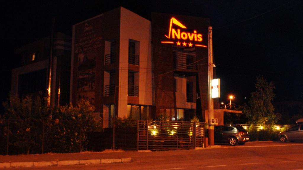 Pensiunea Novis Ясси Екстер'єр фото